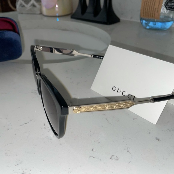 Authentic Gucci sunglasses
